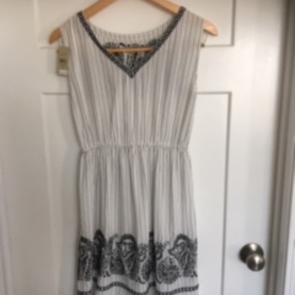 Ann Taylor Loft Dress - Picture 2 of 3